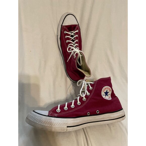 Converse Chuck Taylor All Star Hi Red Canvas Sneakers Size Men 11 Unisex - Picture 1 of 10